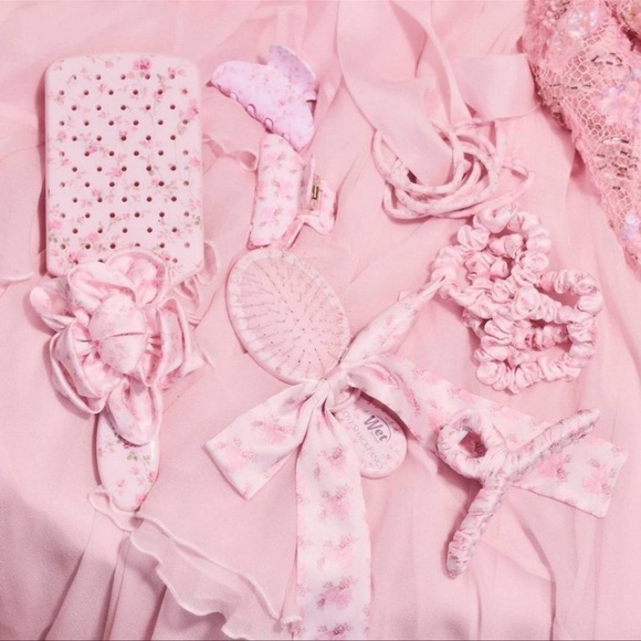 NWT Loveshack fancy floral hair clip - Picture 7 of 10